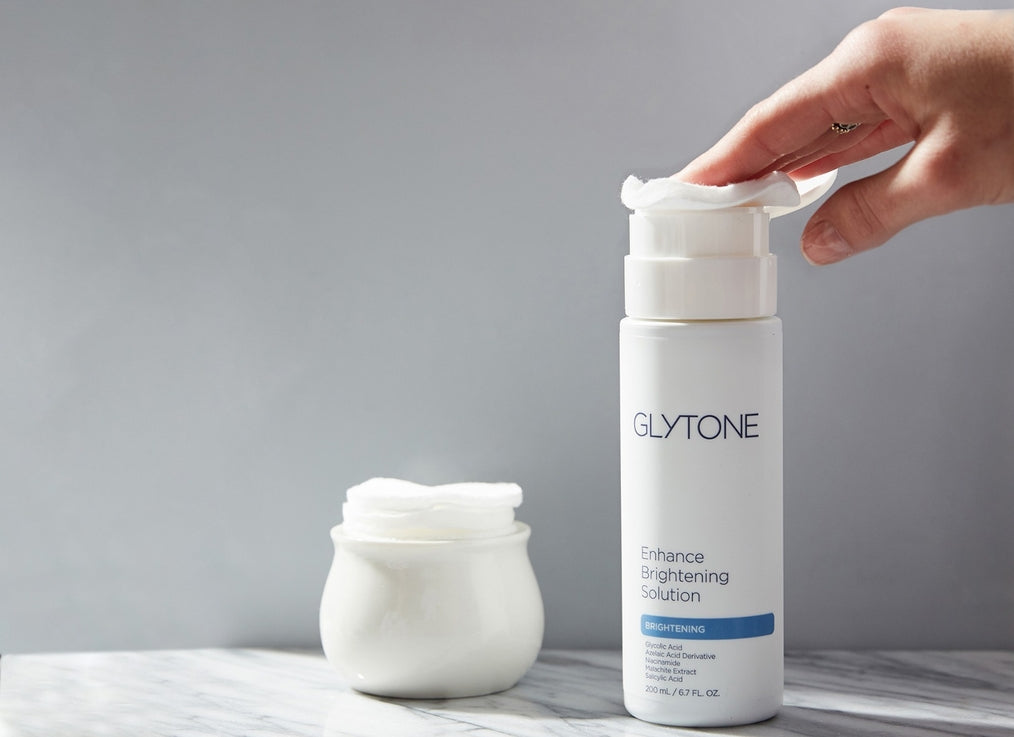 Enhance Brightening Solution Glytone